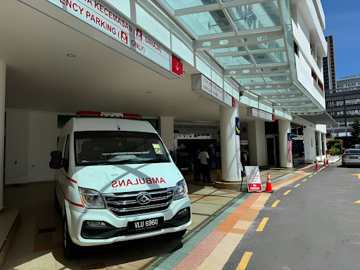 EMT Emergency Ambulance Services