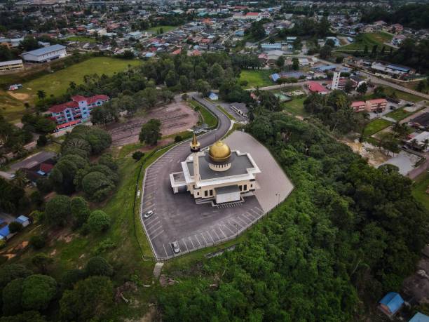 Gambar Masjid Sultan Iskandar Mersing: Keindahan Seni Bina Islam di Johor