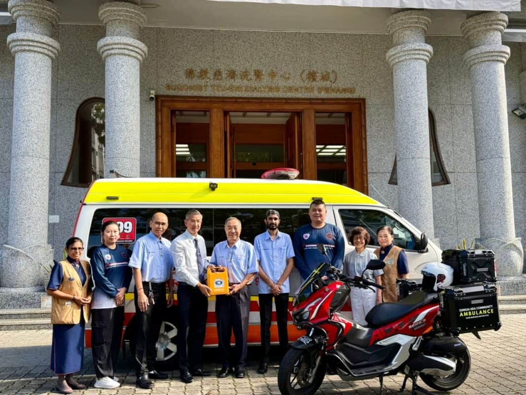 Gambar Ambulans Komuniti Sungai Ara – Perkhidmatan Kecemasan Tempatan dengan Pasukan Profesional