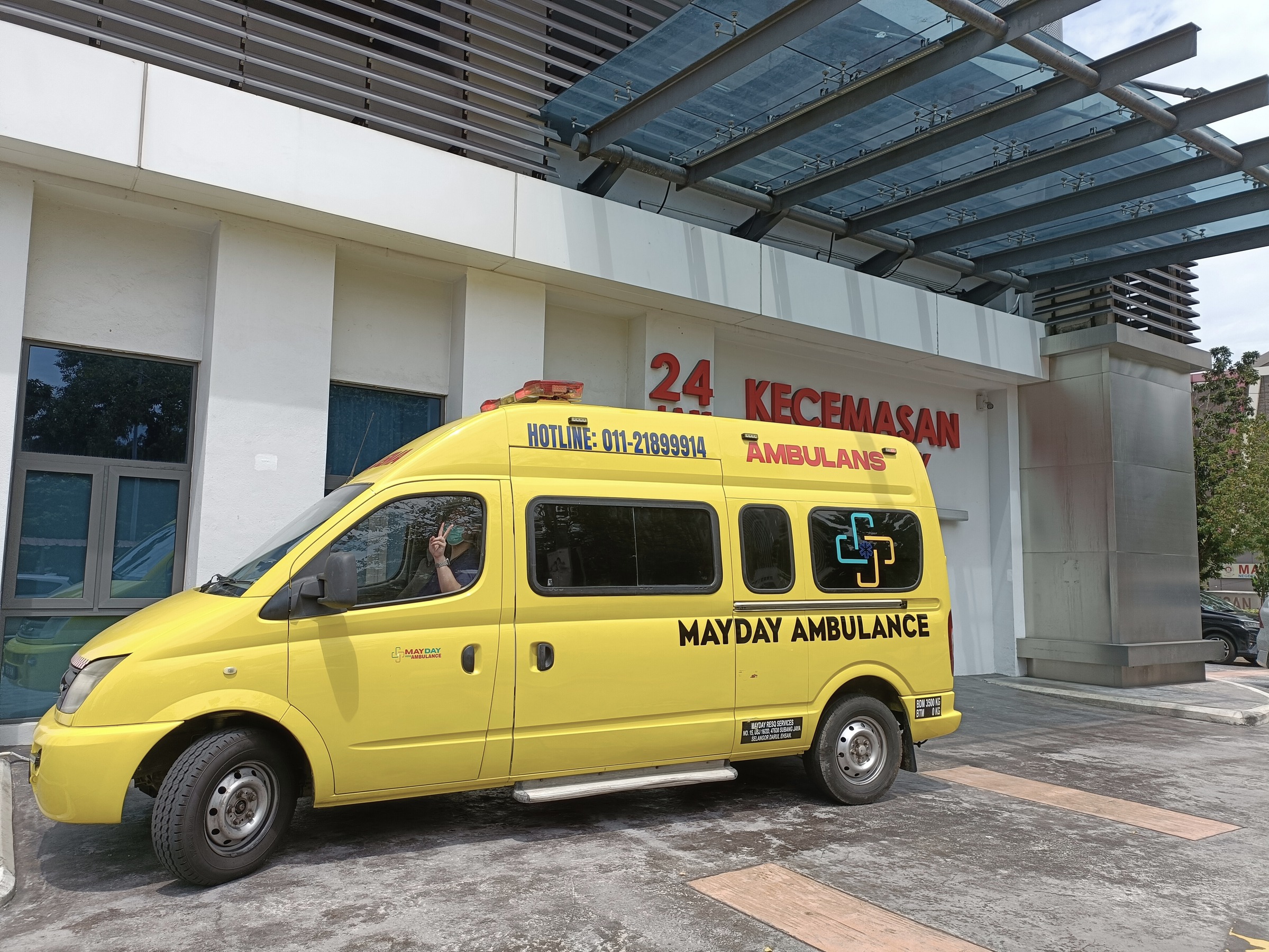 MayDay Ambulance: Perkhidmatan Ambulans Kecemasan Cepat & Selamat di Malaysia
