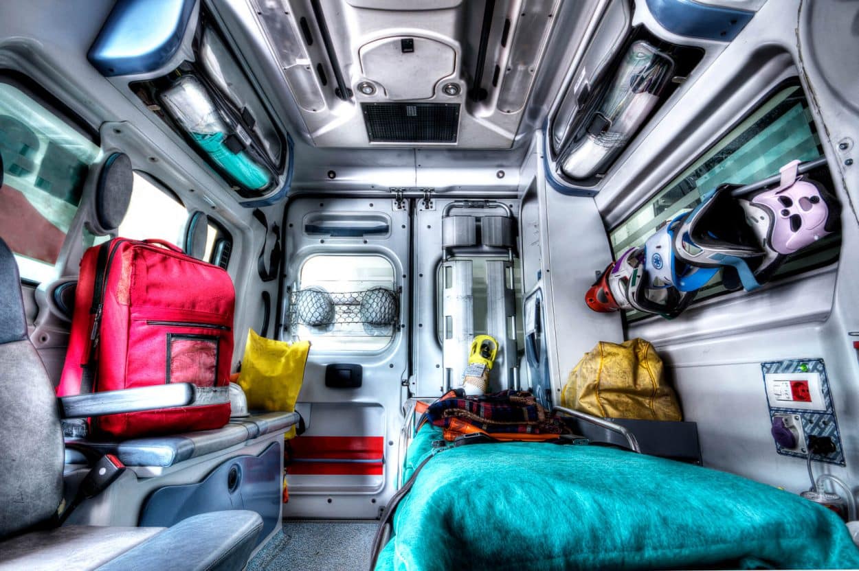Ambulans Pintar: Penyelamatan Cepat dengan Teknologi AI & IoT